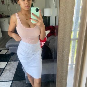 White high waist skirt